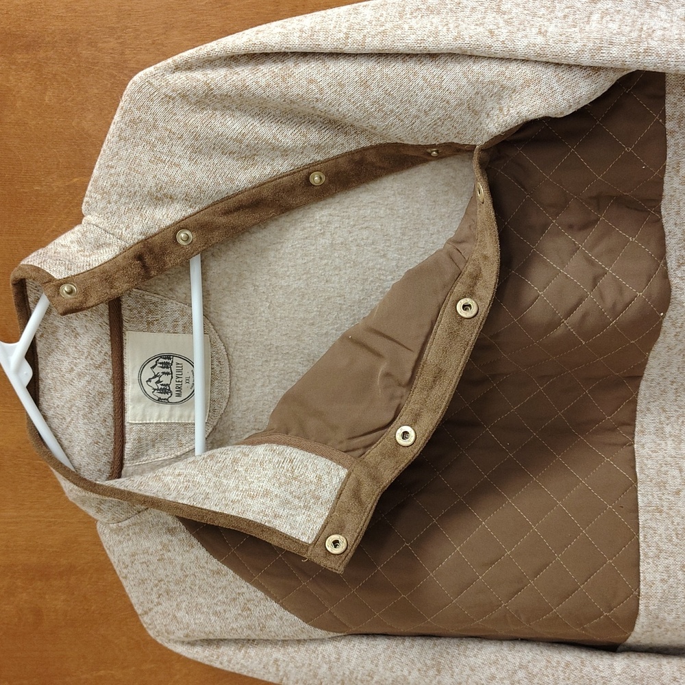 MarleyLilly Brown and Cream Quilted Fleece Pullover - Picture 7 of 11